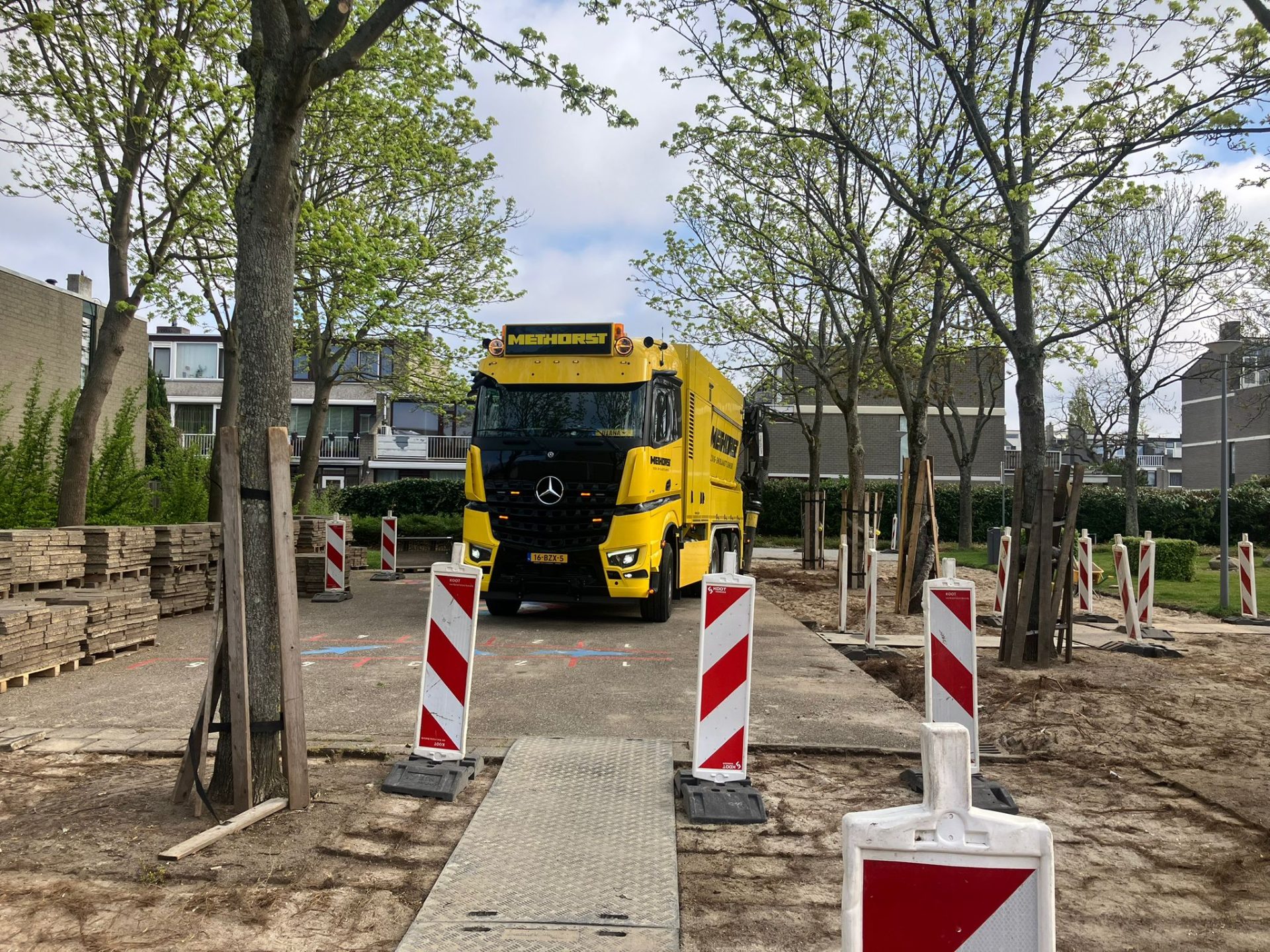 http://Boomwortels%20vrijmaken%20op%20afstand