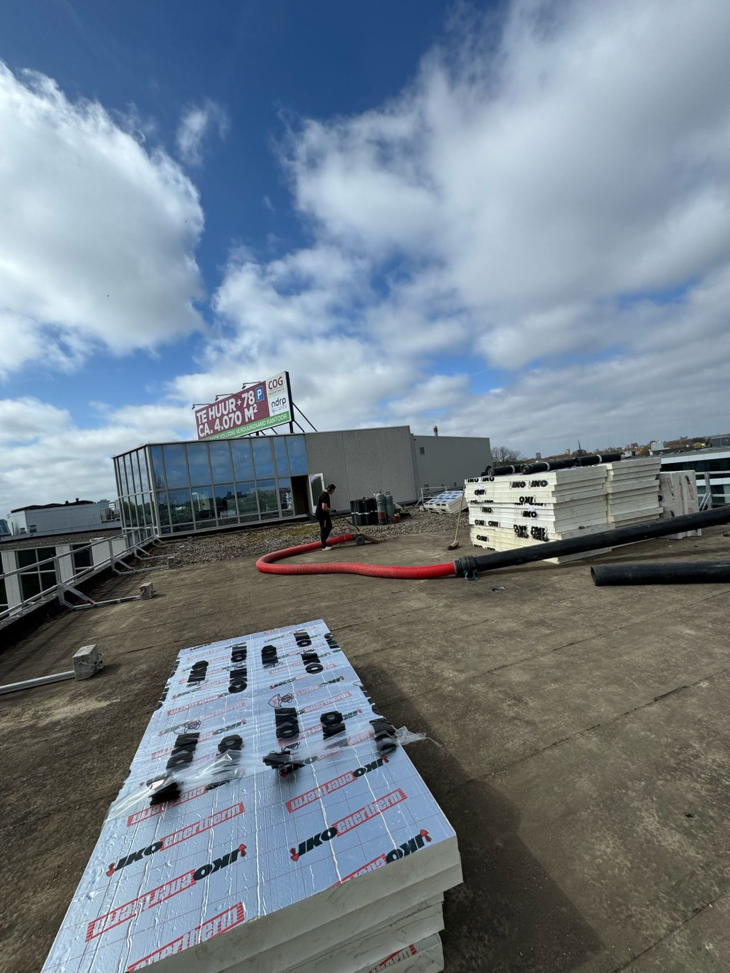 http://Dakgrind%20zuigen%20door%20Methorst%20Zuigtechniek