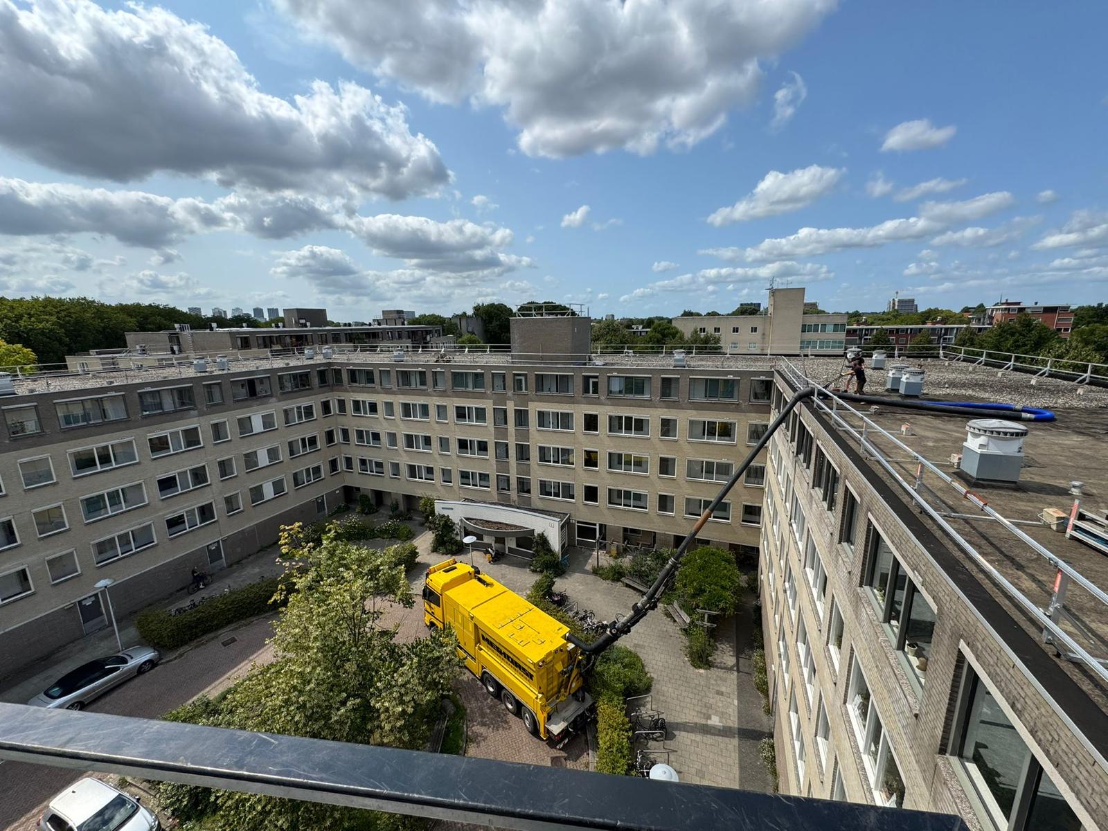 http://Utrecht%20Dakgrind%20zuigen%20-%20Methorst%20Zuig-%20en%20Blaastechniek%20(1)