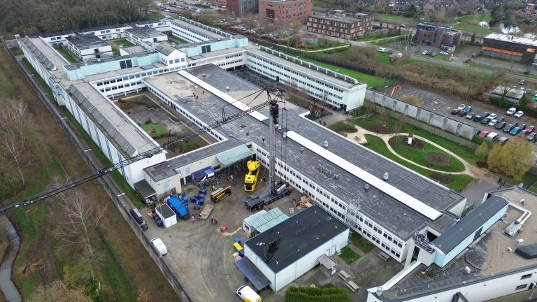 Dakgrind vervangen in Hoogeveen