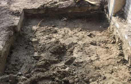 Kelder uitgraven d.m.v. zuigen met zuigwagen
